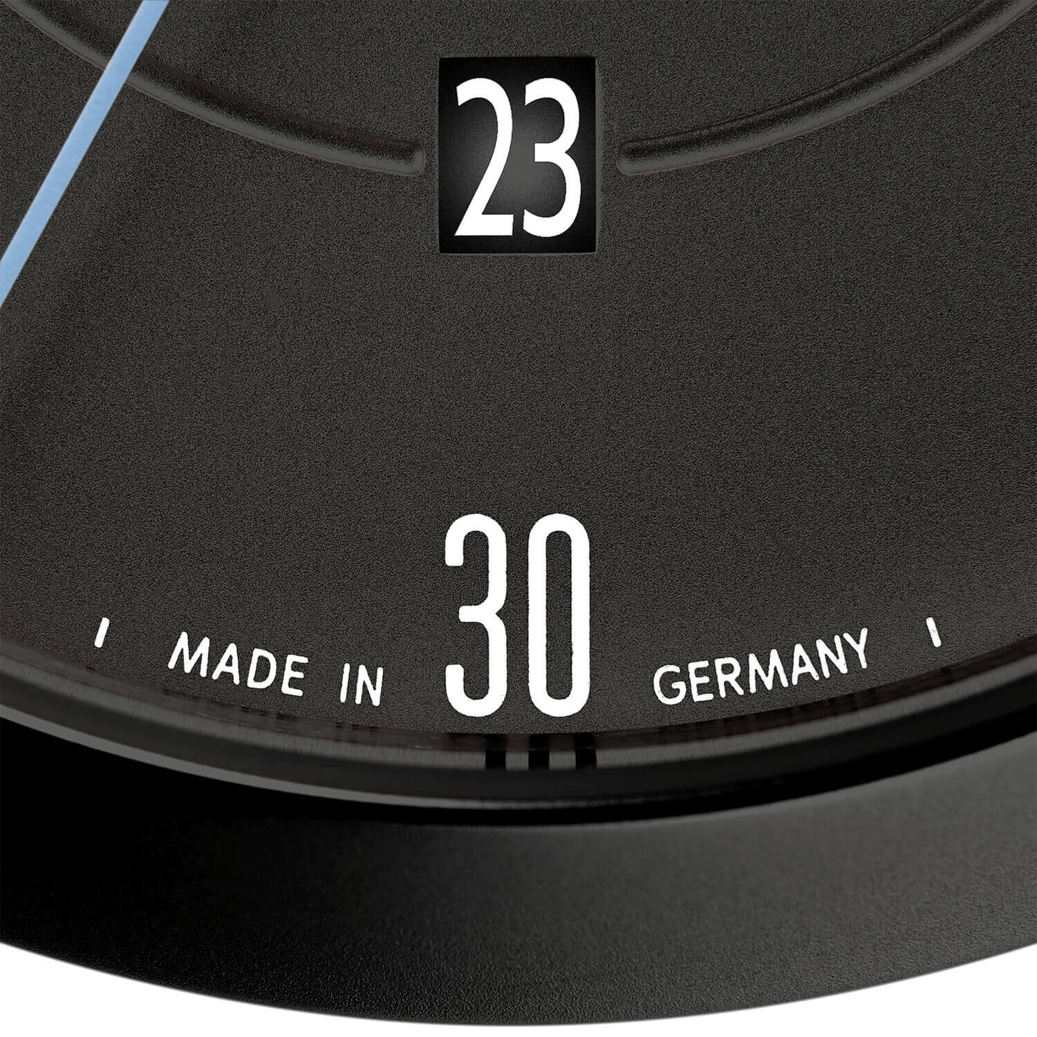 B023C, Feature