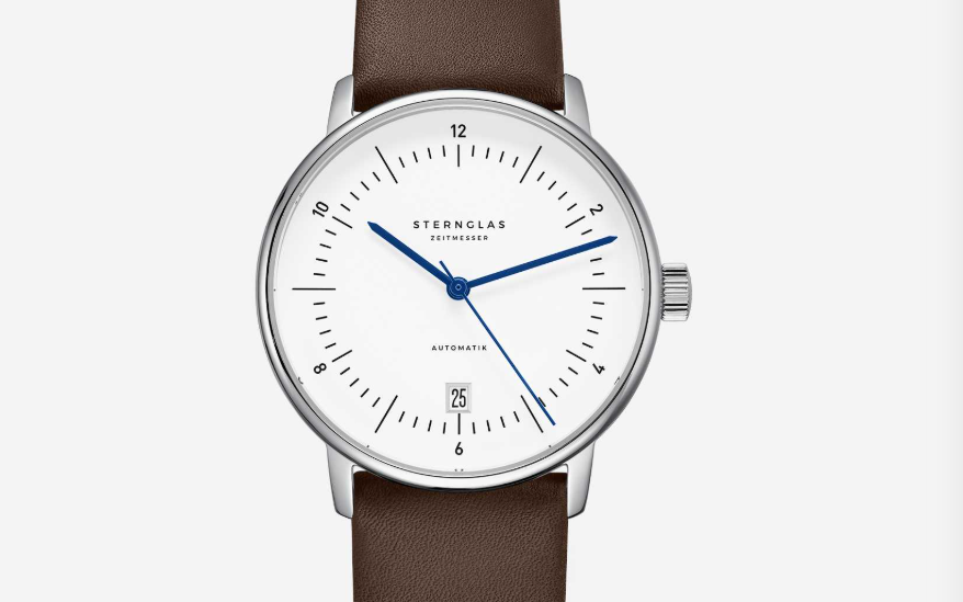 Sternglas Naos Automatik Weiss Silber: Bauhaus-Minimalismus und „lebendige“ Mechanik für jeden Tag Sternglas Naos Automatik Weiss Silber