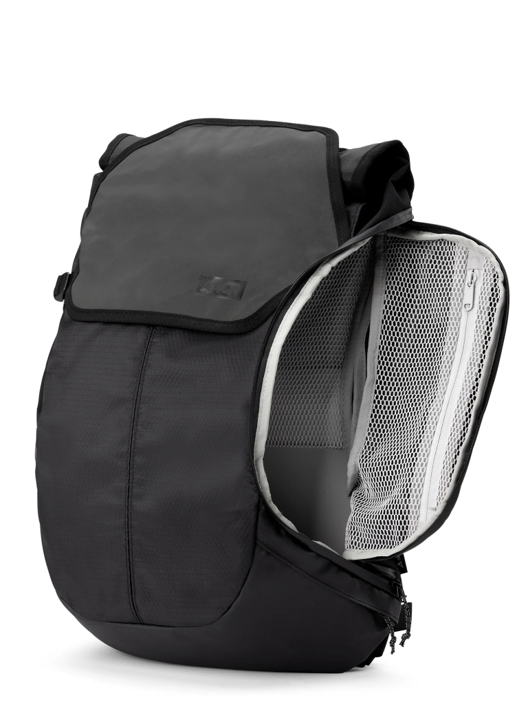 AEVOR Bike Pack V2: der urbane Fahrradrucksack, der Regen und Arbeitstag wegsteckt