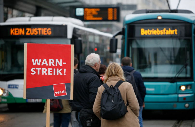 ÖPNV-Streik in Hessen: Verdi-Warnstreik am Freitag/Samstag – wo trifft es Pendler diesmal am stärksten?