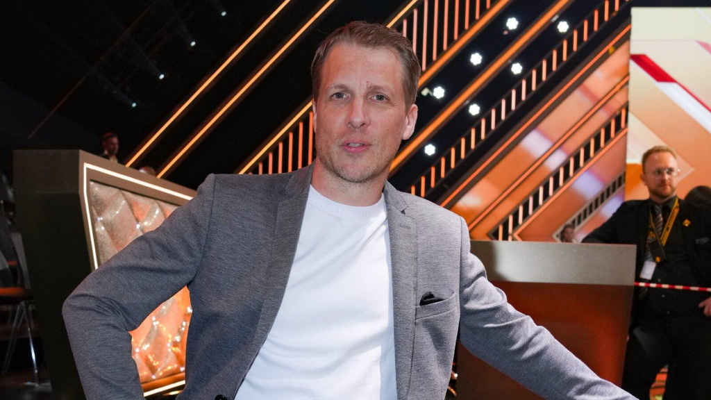 Heiratet Oliver Pocher nochmal? Beim Deutschen Filmball 2026 sorgt er mit einem Satz für Spekulationen
