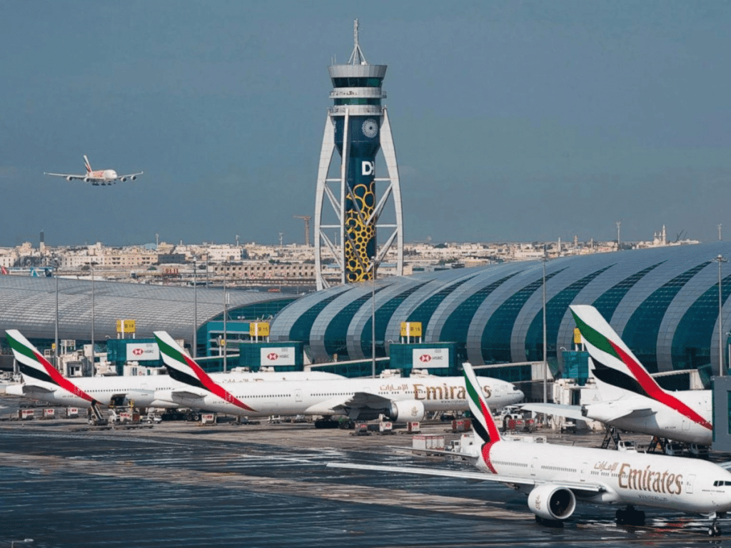 Emirates & flydubai: Was tun bei Flugausfall ab Dubai – Umbuchung, Rückerstattung und nächste Schritte