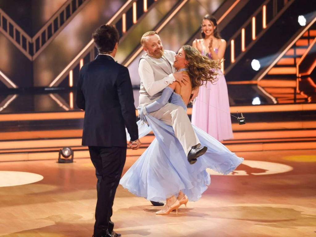 „Let’s Dance“ 2026 Ergebnisse: Wer führt im Ranking? Alle Punkte der Jury und die Tanzpaare im Überblick
