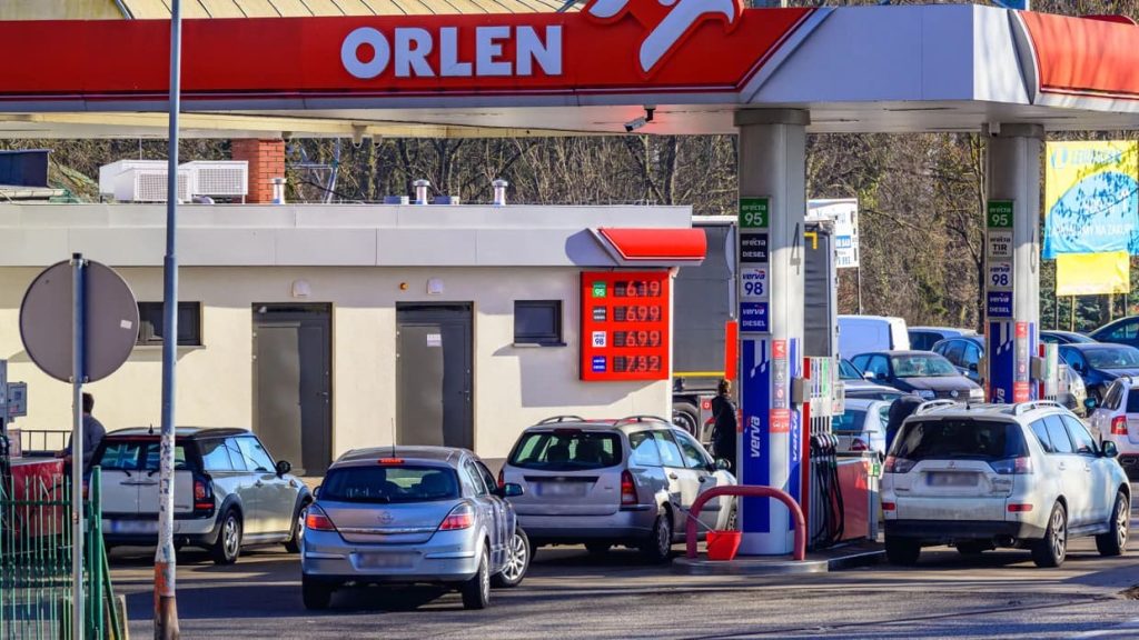 Billiger tanken in Polen: Wie sich der Orlen-Rabatt 2026 für Deutsche lohnt