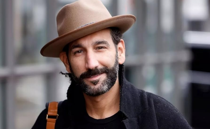 Warum verließ Massimo Sinató plötzlich „Let’s Dance“? Was hinter den privaten Gründen steckt Warum verließ Massimo Sinató plötzlich „Let’s Dance“? Was hinter den privaten Gründen steckt