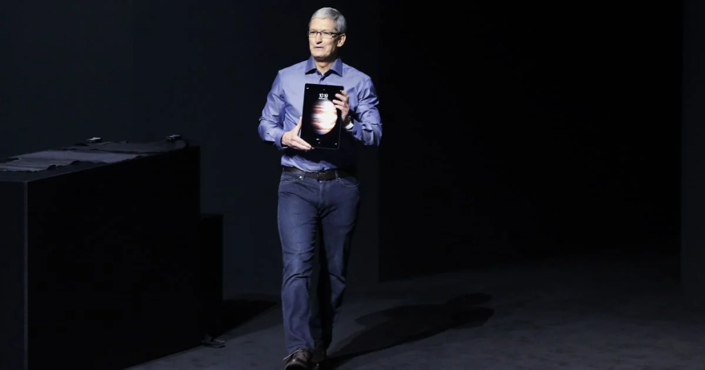 Tim Cook: Biografie, Erfolge, Gehalt, spannende Fakten und sein Vermächtnis bei Apple