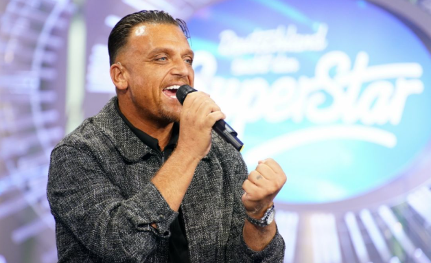 Menowin Fröhlich bei DSDS: Warum sein Comeback jetzt für Ärger sorgt Menowin Fröhlich bei DSDS: Warum sein Comeback jetzt für Ärger sorgt