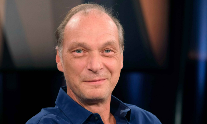 Tatort-Star Martin Brambach im Krankenhaus: Was ist passiert und wie geht es ihm jetzt? Tatort-Star Martin Brambach im Krankenhaus: Was ist passiert und wie geht es ihm jetzt?