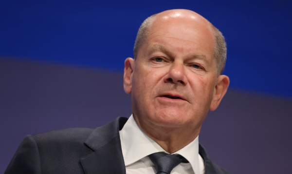 Scholz spricht plötzlich in SPD-Fraktion: Warum er die Brandmauer zur AfD verteidigt Scholz spricht plötzlich in SPD-Fraktion: Warum er die Brandmauer zur AfD verteidigt