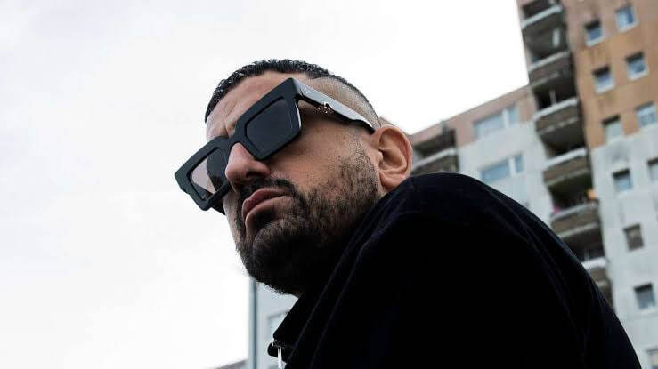Haftbefehl kündigt Pause an: Was hinter dem Rückzug des Rappers steckt Haftbefehl kündigt Pause an: Was hinter dem Rückzug des Rappers steckt