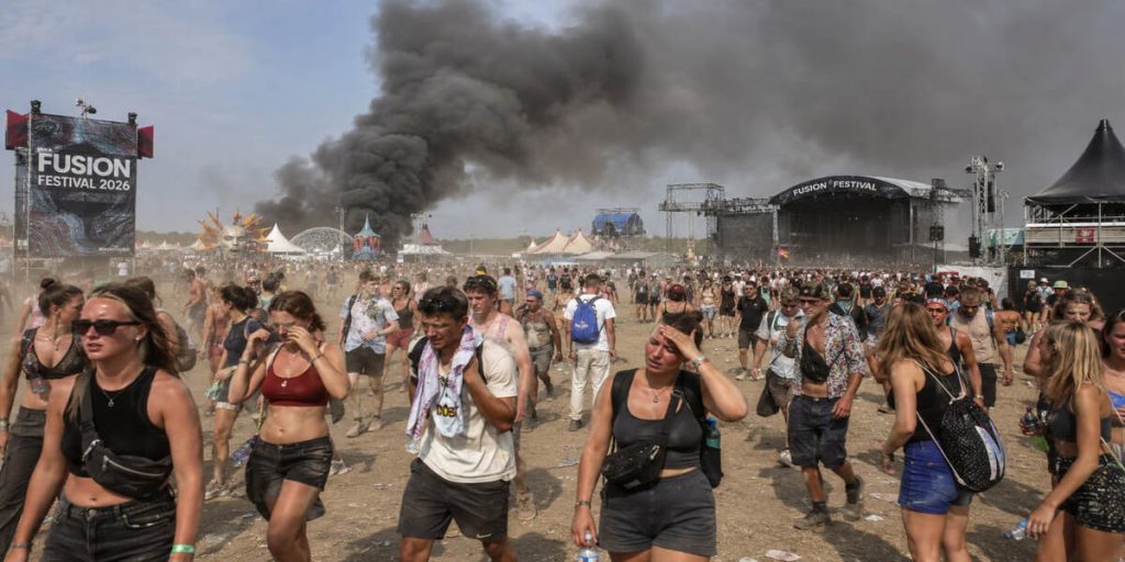 Fusion Festival 2026 läuft weiter: Was nach Feuer, Evakuierung und Hitze jetzt wichtig ist