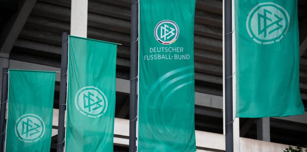 DFB am Abgrund: Razzia in Frankfurt, WM-Aus und die Nagelsmann-Frage explodieren am selben Tag DFB am Abgrund: Razzia in Frankfurt, WM-Aus und die Nagelsmann-Frage explodieren am selben Tag