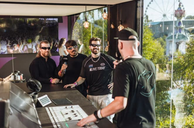 Tomorrowland 2026 heute im Livestream: Uhrzeiten, DJ-Sets und kostenlose Übertragung