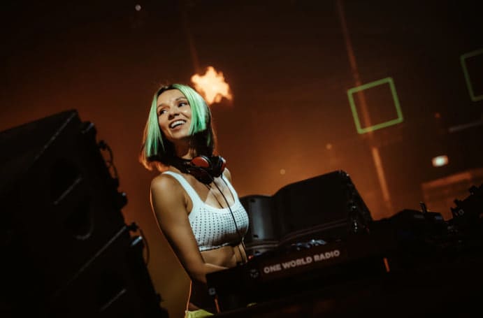 Tomorrowland 2026 heute im Livestream: Uhrzeiten, DJ-Sets und kostenlose Übertragung