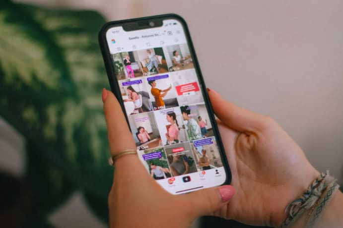 Instagram und Facebook aktuell gestört: Nutzer melden Probleme mit Feed, Upload und Login