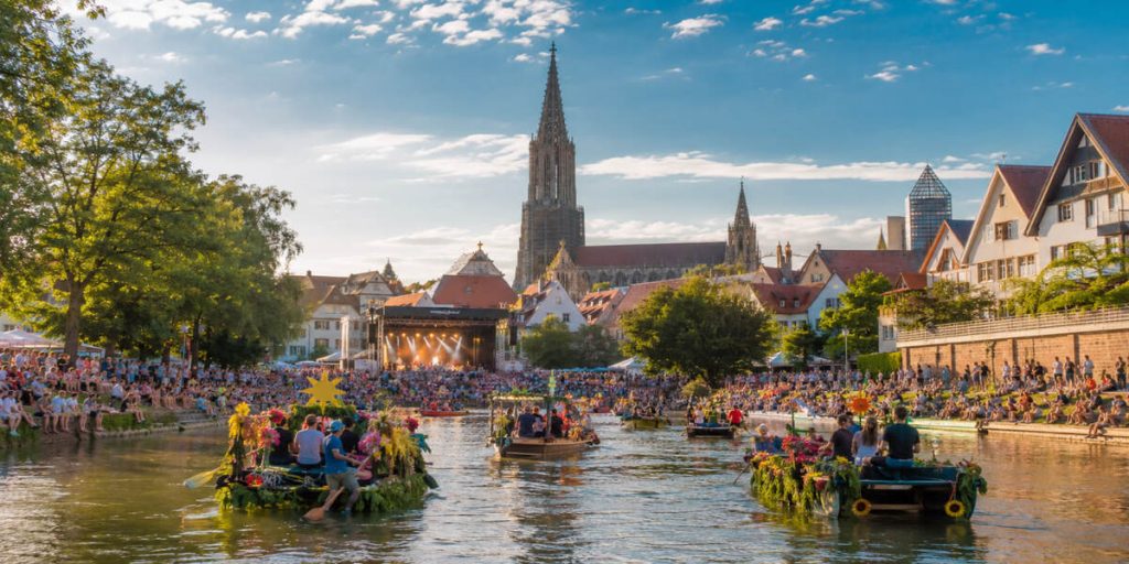 Schwörmontag 2026 in Ulm: Roland Kaiser, Nabada, Uhrzeiten und Livestream Schwörmontag 2026 in Ulm: Roland Kaiser, Nabada, Uhrzeiten und Livestream