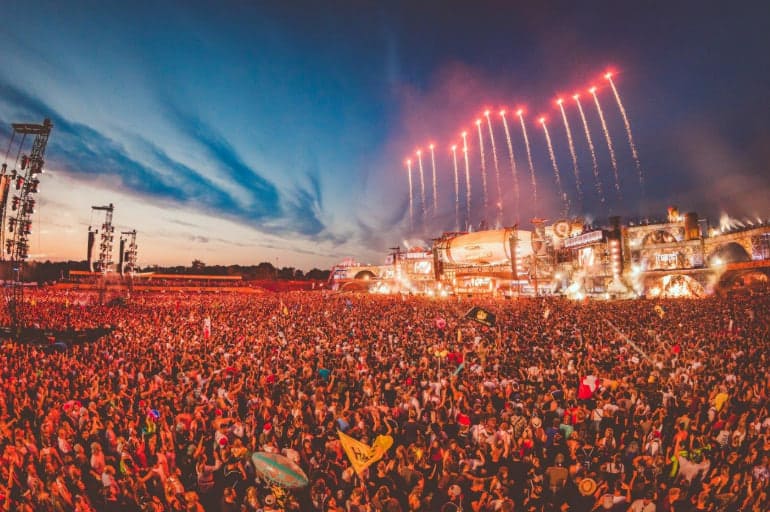 PAROOKAVILLE 2027 Tickets: Vorverkauf, Uhrzeit, Young Ticket und Termin
