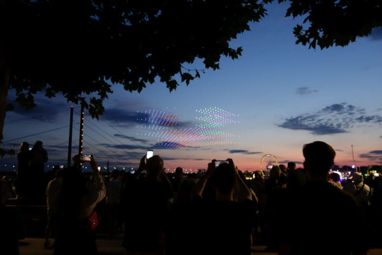 Rheinkirmes Düsseldorf heute: Drohnenshow, Feuerwerk und Sperrungen