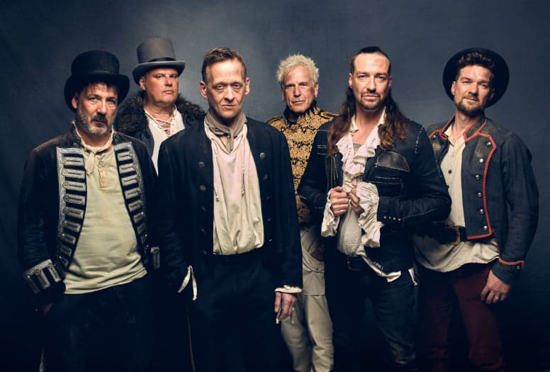 M’era Luna 2026 am Samstag: Timetable, Headliner, Shuttle und Taschenregeln