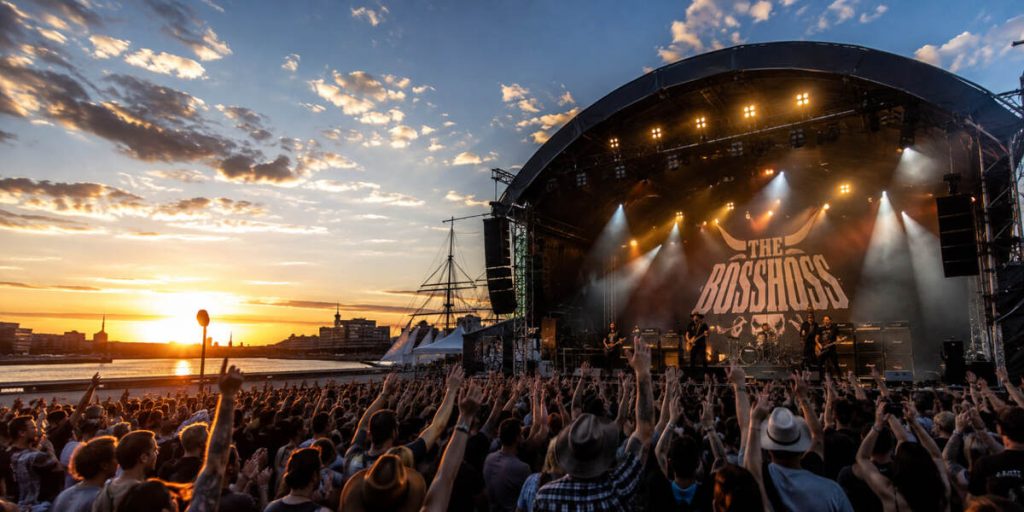 The BossHoss heute in Bremen: Beginn, Seebühne und aktueller Ticket-Status The BossHoss heute in Bremen: Beginn, Seebühne und aktueller Ticket-Status