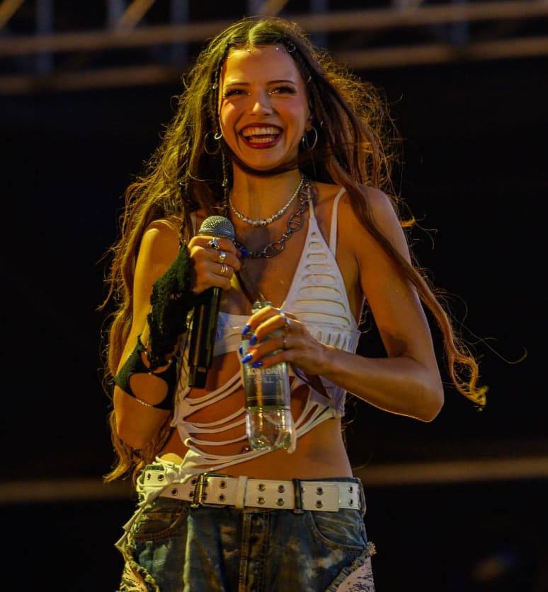 Nina Chuba heute in Bielefeld: Einlass, Beginn, Support und Tickets