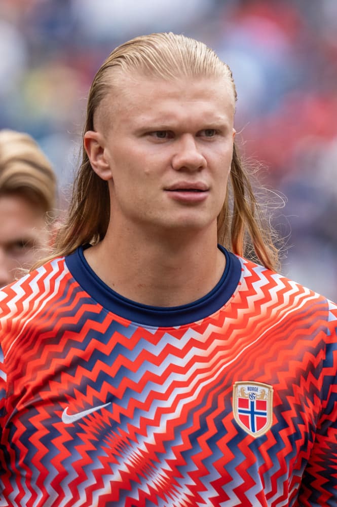 Erling Haaland mit kurzen Haaren: So sieht seine neue Frisur aus
