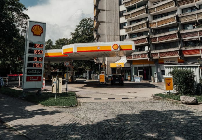 Shell und ADAC beenden den Tankrabatt: Was sich für Mitglieder jetzt ändert