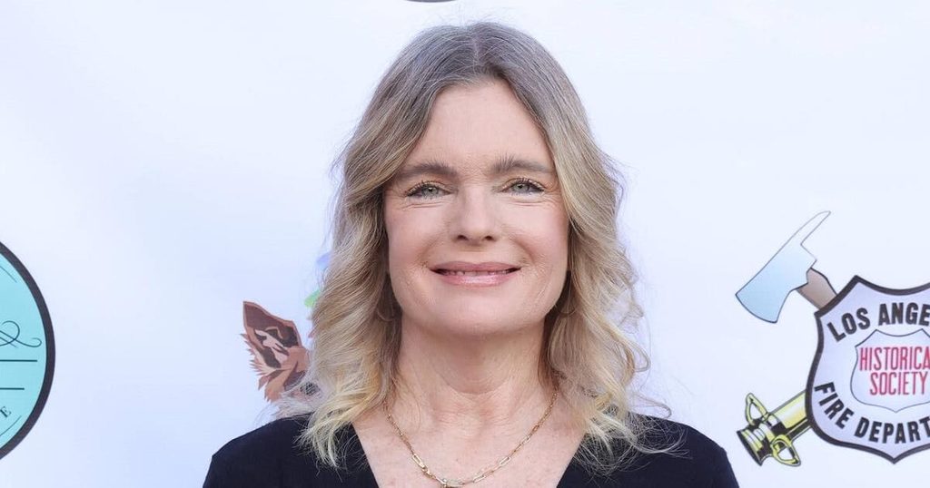 Erika Eleniak bei OnlyFans: So viel verdient der frühere „Baywatch“-Star
