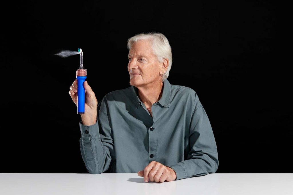 Dyson CameraJet für 479 Euro: Was die Zahnbürste mit Kamera wirklich kann