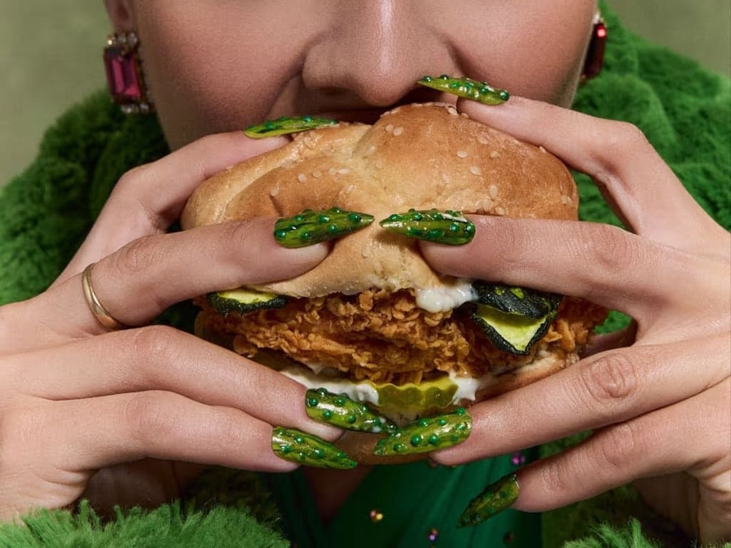 Kommt KFC Picklecore nach Deutschland? Was Fans über Pickle Pepsi jetzt wissen wollen