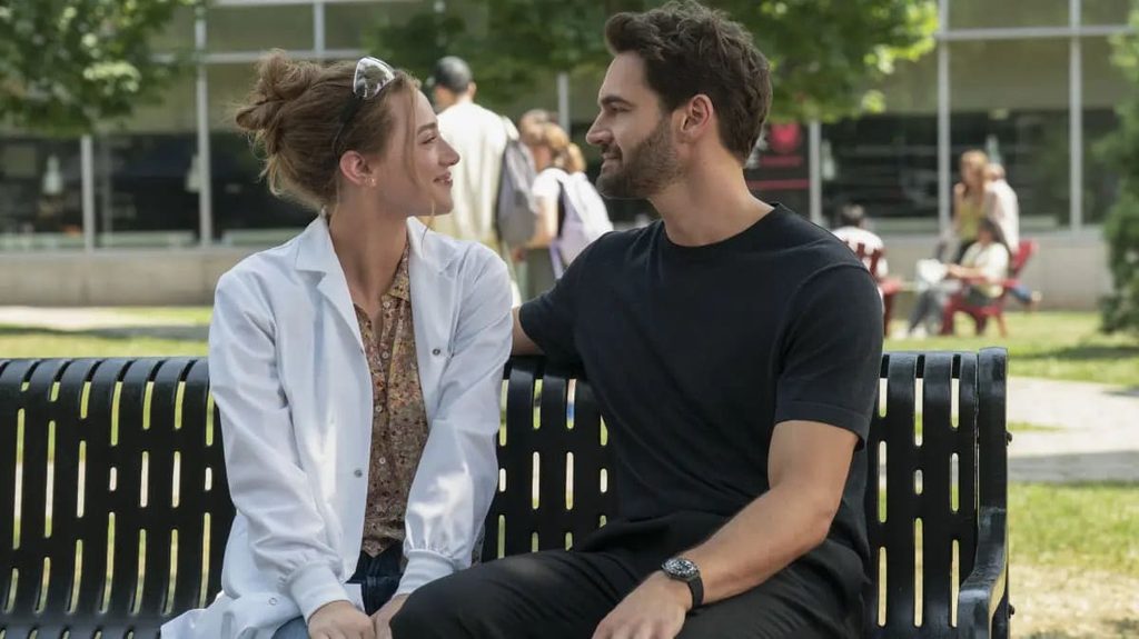 The Love Hypothesis bei Prime Video: Worum es in der Ali-Hazelwood-Verfilmung geht und wer die Hauptrollen spielt The Love Hypothesis bei Prime Video: Worum es in der Ali-Hazelwood-Verfilmung geht und wer die Hauptrollen spielt
