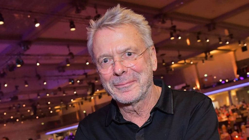 Reinhard Mey auf Platz 1: Warum „Schatzhauser“ einen neuen deutschen Chartrekord aufstellt Reinhard Mey auf Platz 1: Warum „Schatzhauser“ einen neuen deutschen Chartrekord aufstellt