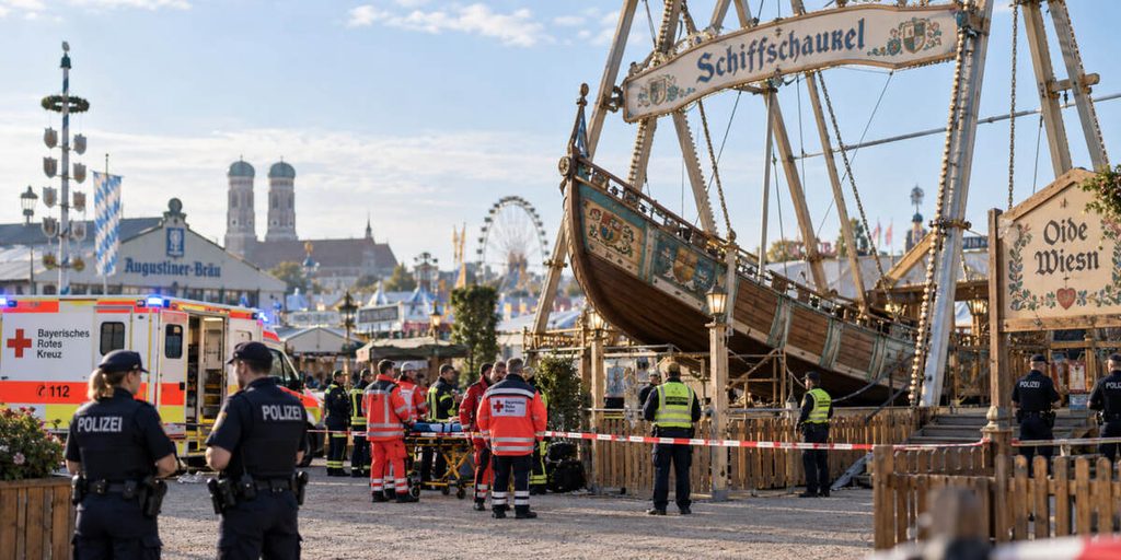 Unfall an der Schiffschaukel auf dem Oktoberfest: Was Polizei und Rettungsdienst bisher bestätigen Unfall an der Schiffschaukel auf dem Oktoberfest: Was Polizei und Rettungsdienst bisher bestätigen