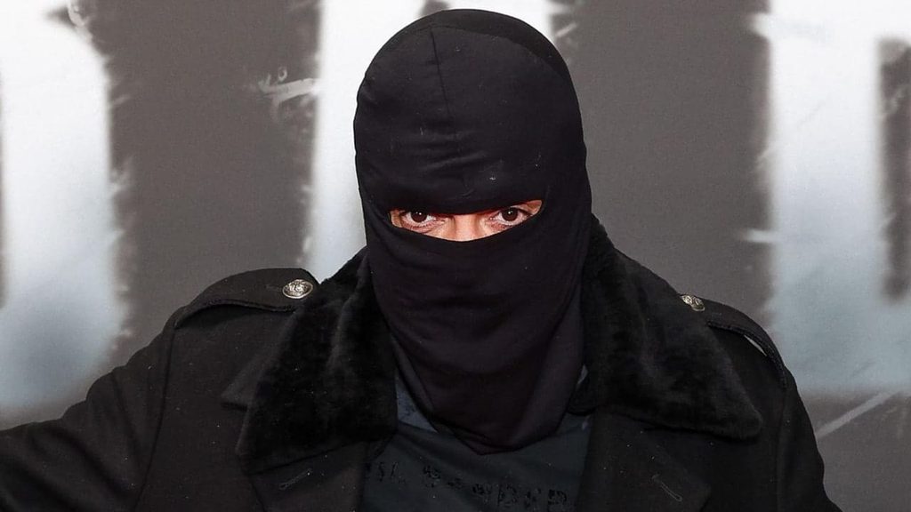 Haftbefehl sagt Konzerte in Düsseldorf und Berlin ab: Warum die Auftritte ausfallen und was mit den Tickets passiert Haftbefehl sagt Konzerte in Düsseldorf und Berlin ab: Warum die Auftritte ausfallen und was mit den Tickets passiert
