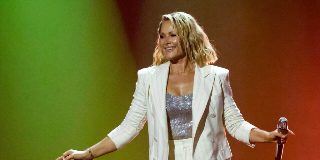 Helene Fischer kündigt neues Album „WIR“ für den 4. Dezember 2026 an: Welche Songs bekannt sind und was die Vorbestellung kostet Helene Fischer kündigt neues Album „WIR“ für den 4. Dezember 2026 an: Welche Songs bekannt sind und was die Vorbestellung kostet