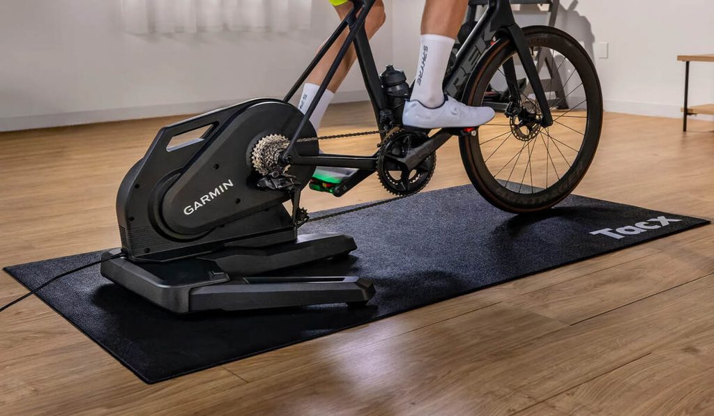 Garmin Tacx Nēra seit 20. Oktober erhältlich: Was der Smart-Trainer für 999,99 Euro bietet und welche Versionen es gibt Garmin Tacx Nēra seit 20. Oktober erhältlich: Was der Smart-Trainer für 999,99 Euro bietet und welche Versionen es gibt